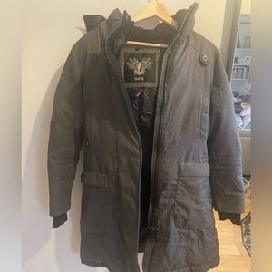 nobis women’s coat - will dry clean. Merideth Down Parka.